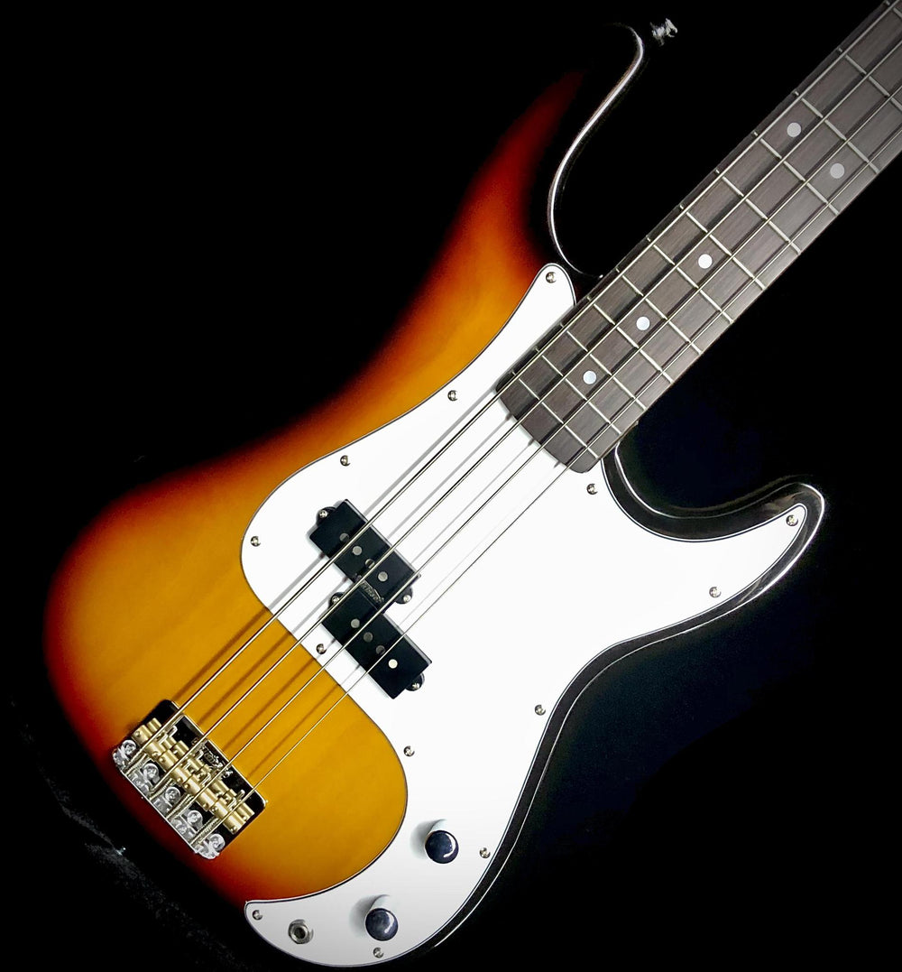 Vintage® V4SB 'Sunburst'  Bass Guitar - British Audio